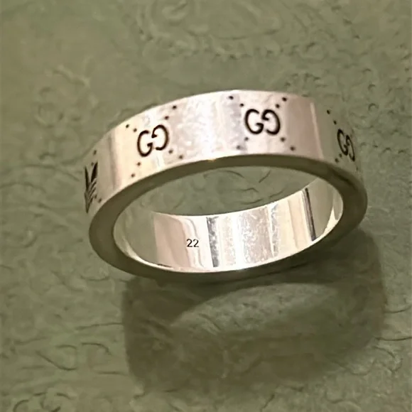 Gucci x Adidas Engraved Interlocking G Ring Ag 925